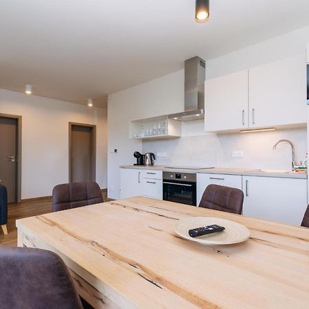 Apartment Enzian Loučná pod Klínovcem Dış mekan fotoğraf